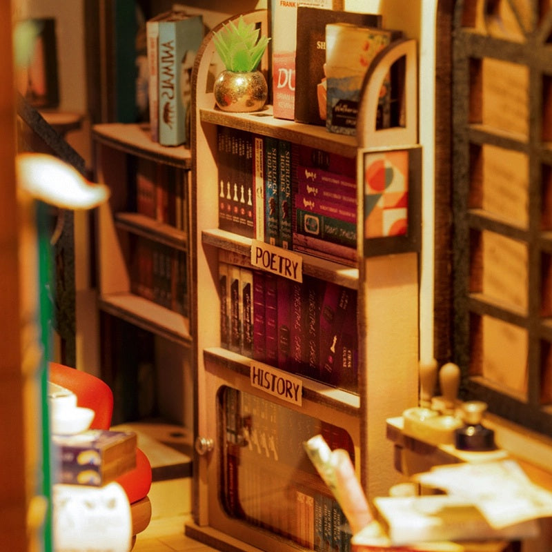 Bookstore Book Nook & Wonderland Wood Model Kit