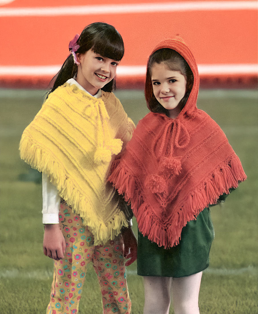 Modèle de poncho pour tout-petits ou enfants.