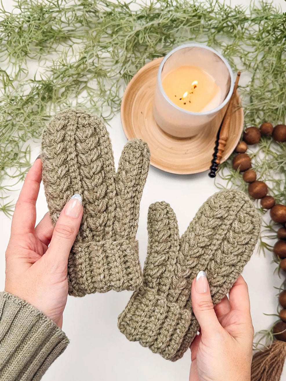 Winter Wheat Flat Crochet Mittens