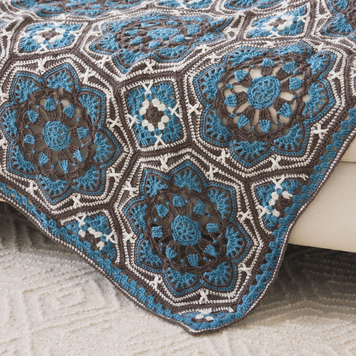Tri-Coloured Persian Tiles Crochet Blanket