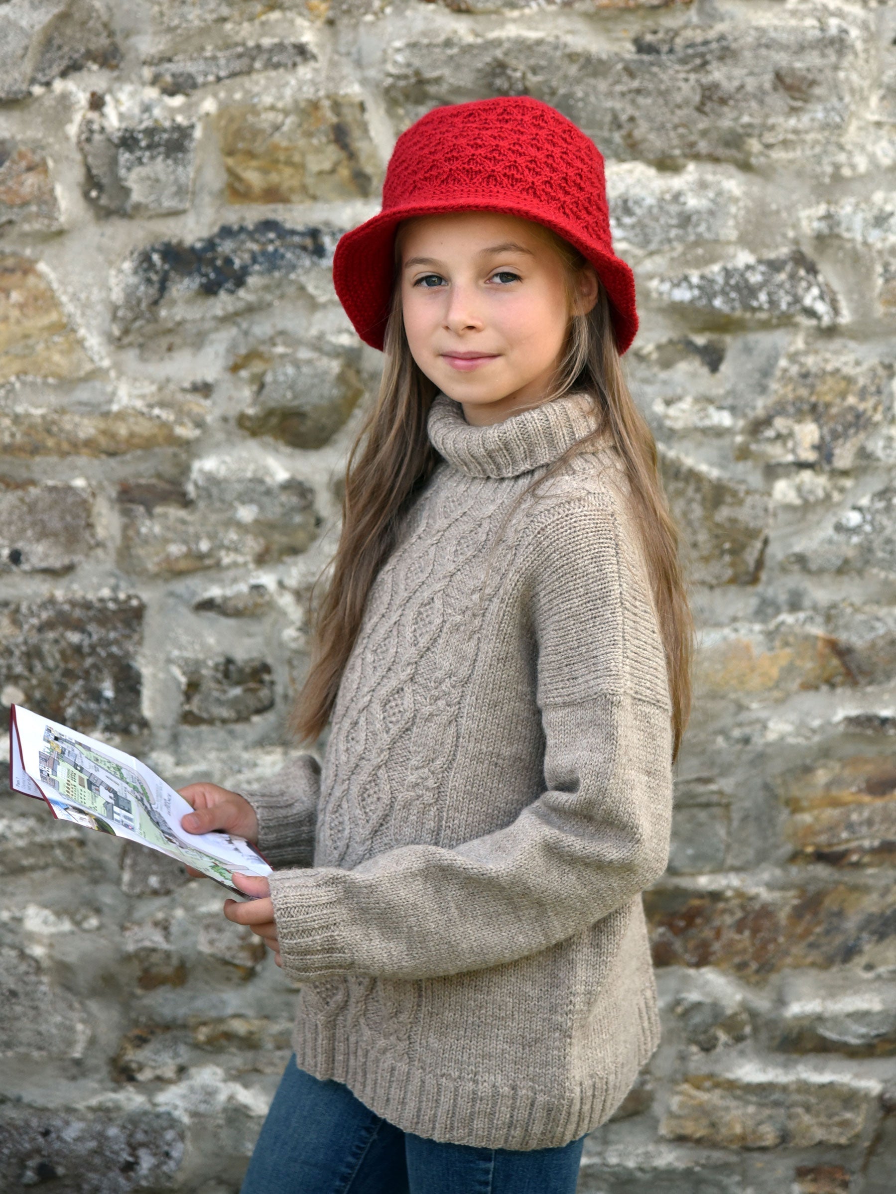 Trimetry Bucket Hat – Mary Maxim Ltd