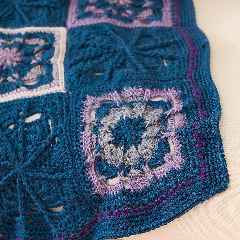 Radiant Echos Blanket