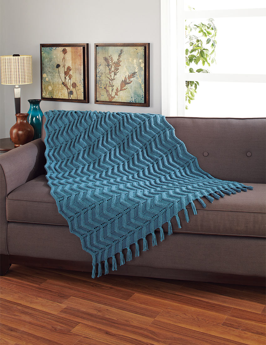Vertical Zigzag Throw Pattern