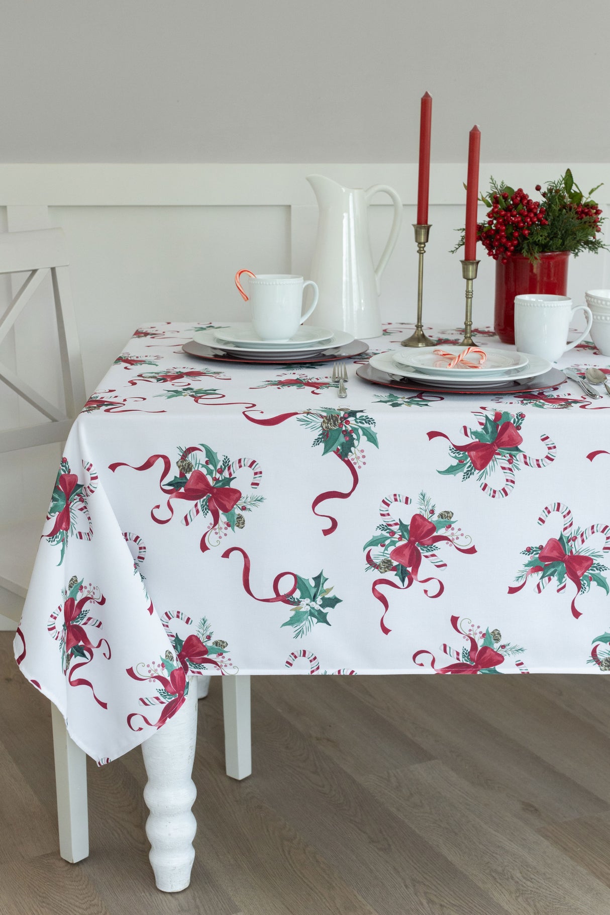 Candy Cane Ribbon Tablecloths