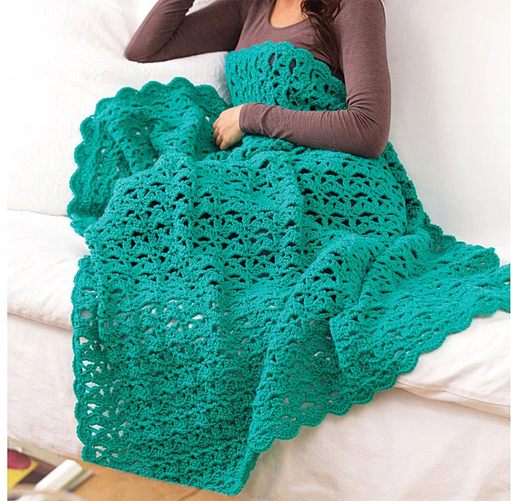 Free Aqueous Throw Pattern