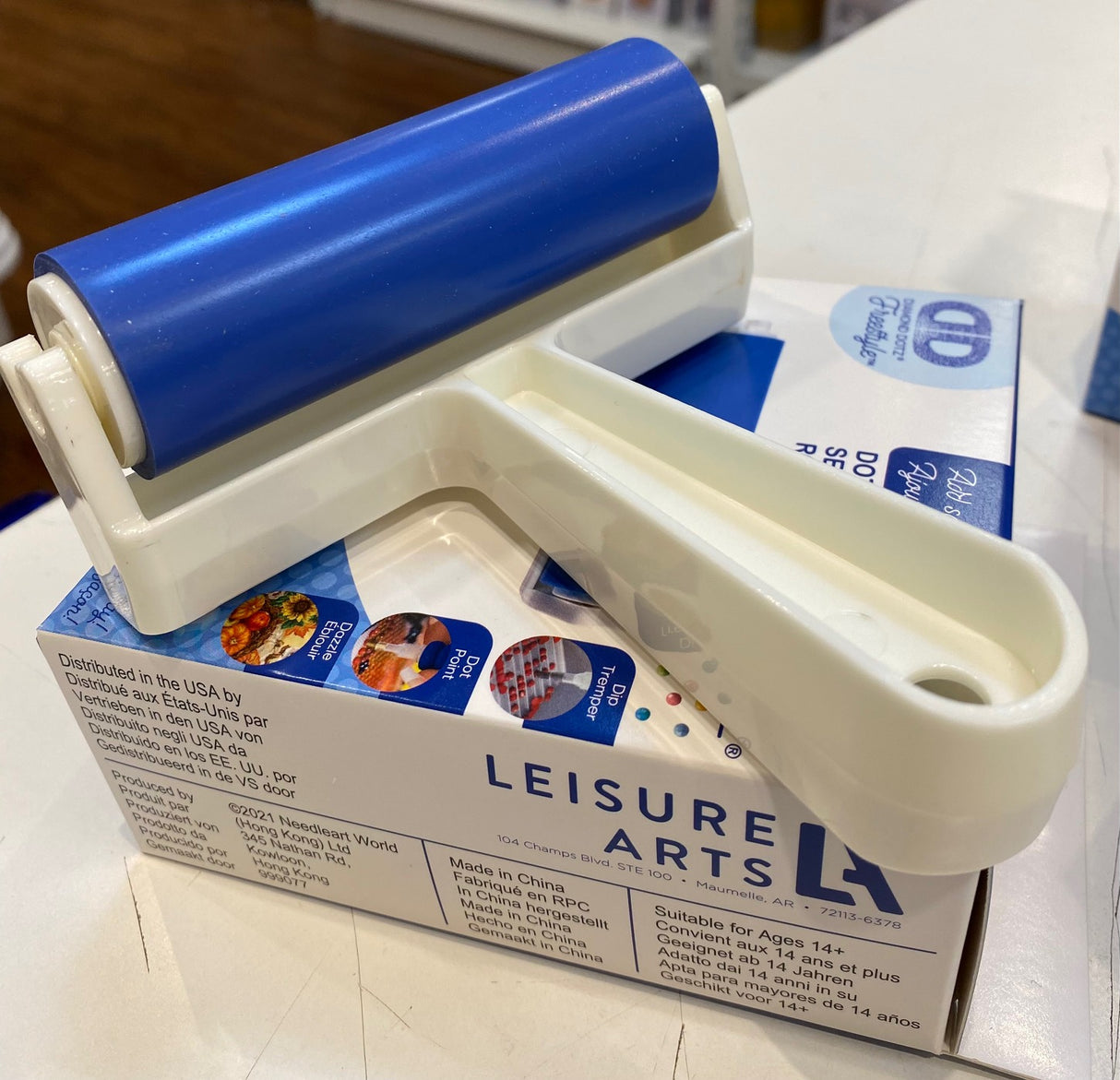 Diamond Dotz Dotting Secure Roller