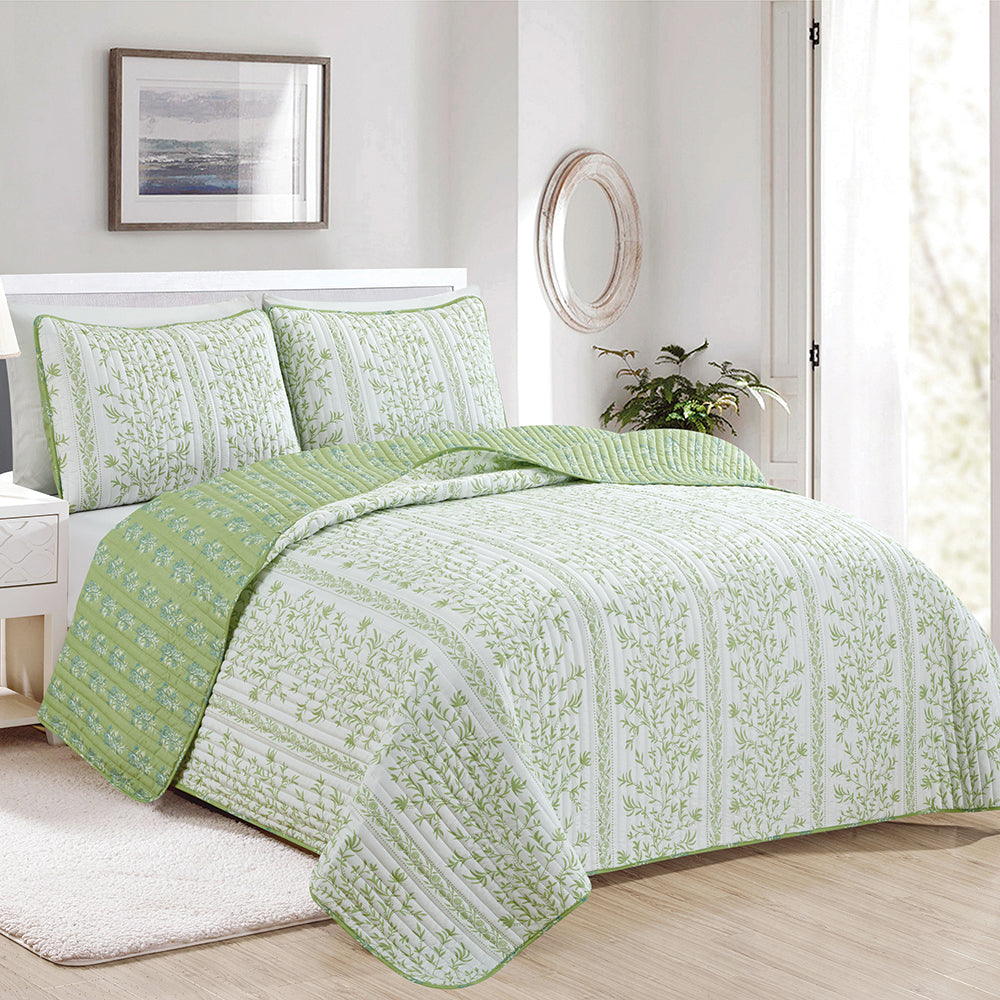 Solene Eucalyptus Reversible Quilt Set