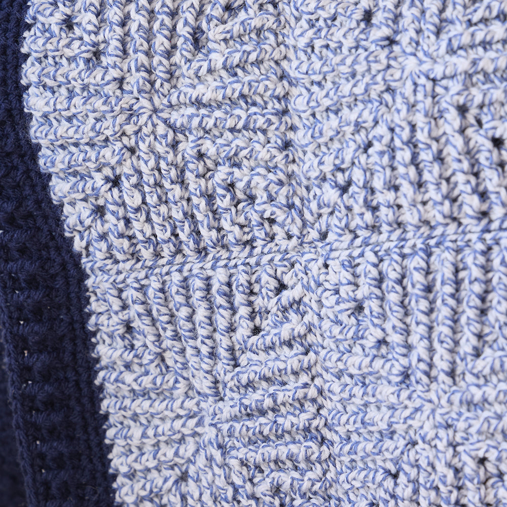 Nana's Posted Block Throw