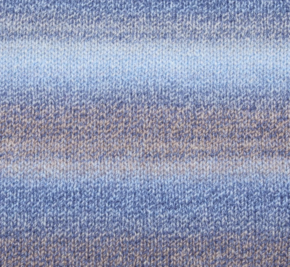 Colourful Clusters Throw