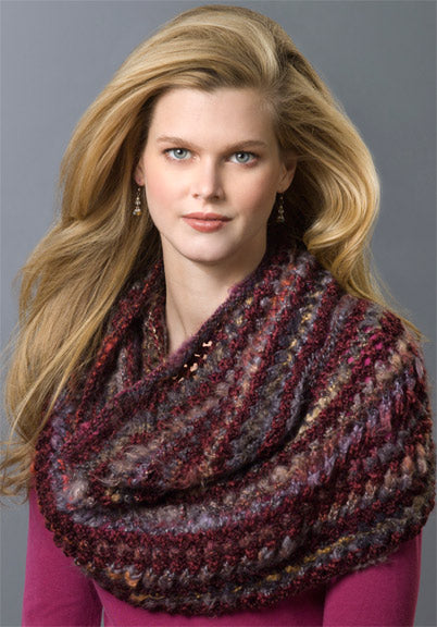 Free Infinite Beauty Cowl Pattern
