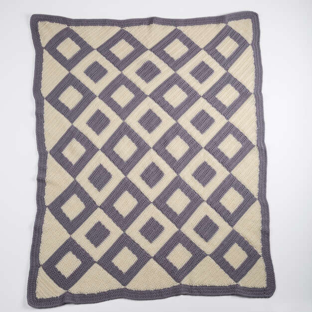 Free Throw of Squares Crochet Pattern