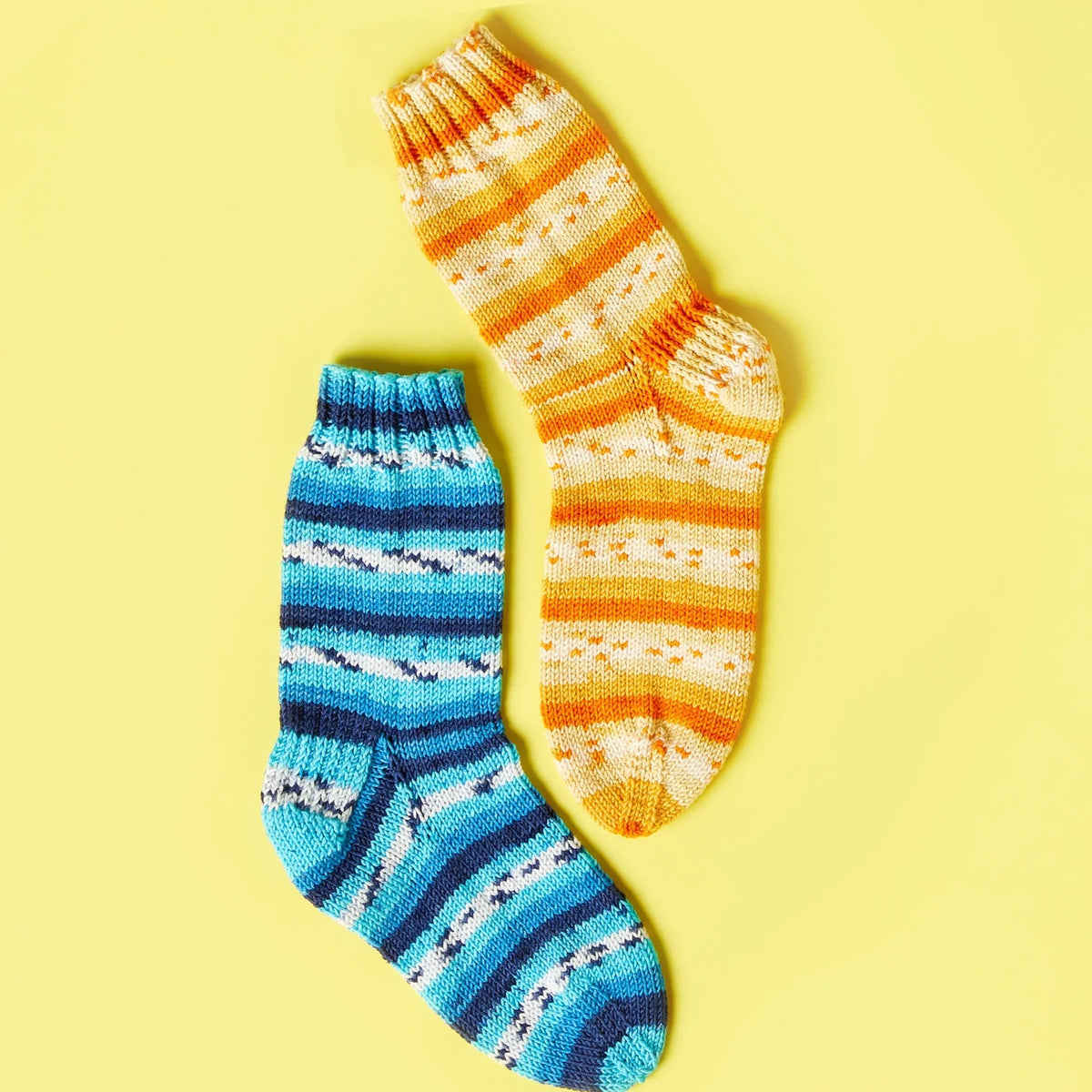 Free Kid's Knit Socks Pattern – Mary Maxim Ltd