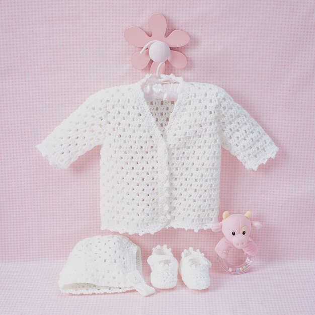 Free Lacy Baby Set to Crochet Pattern