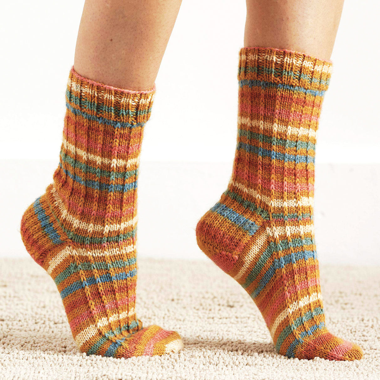Free Slip Knit Socks Pattern