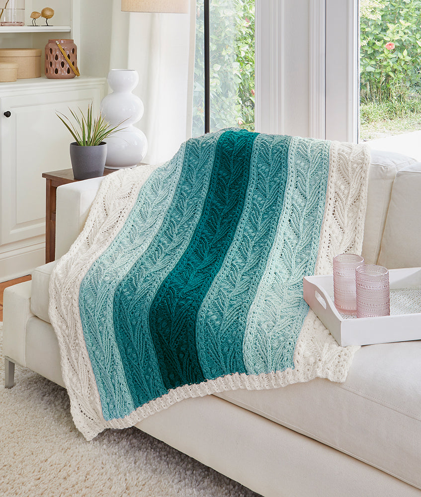 Jeté de feuilles côtelées