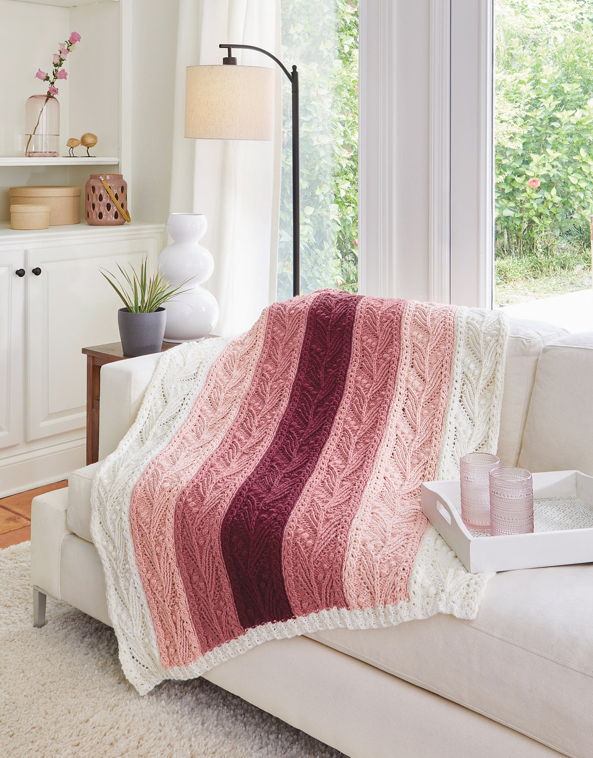 Jeté de feuilles côtelées