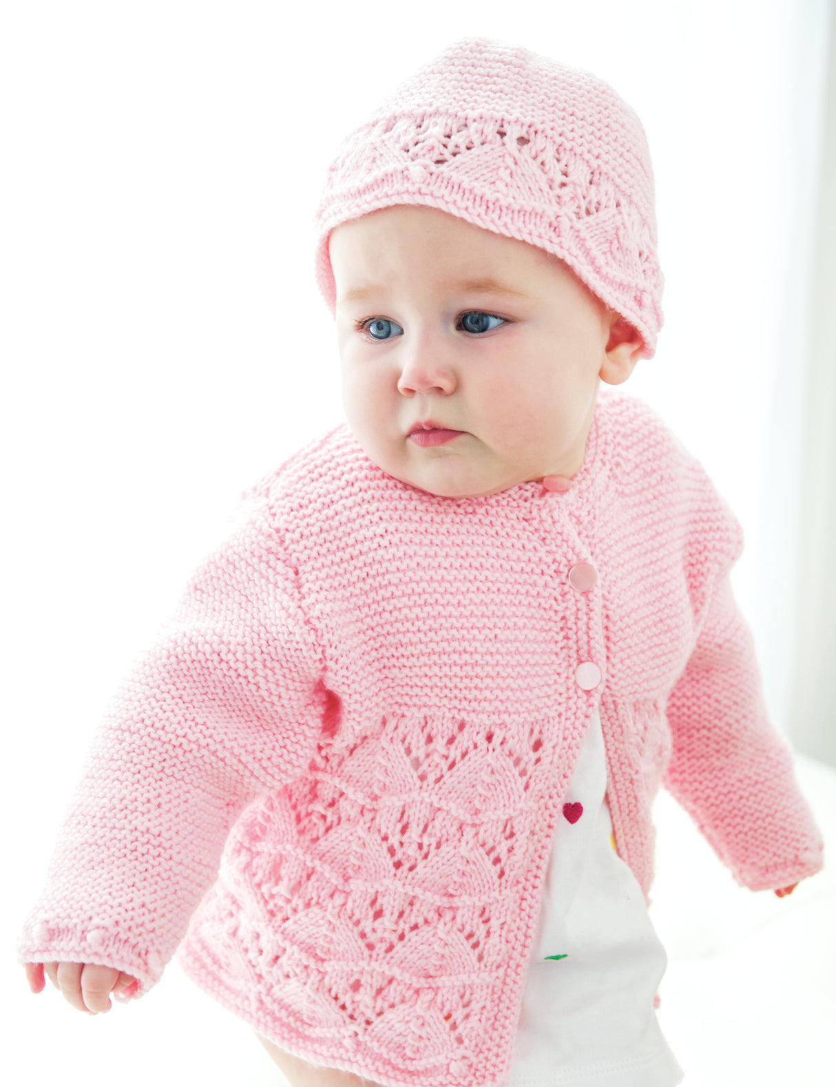 Ensemble cardigan et bonnet Lacy Waves