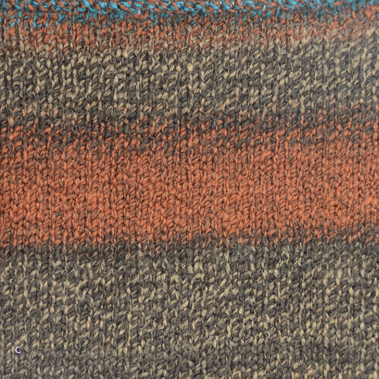 Lace Chevron Columns Throw