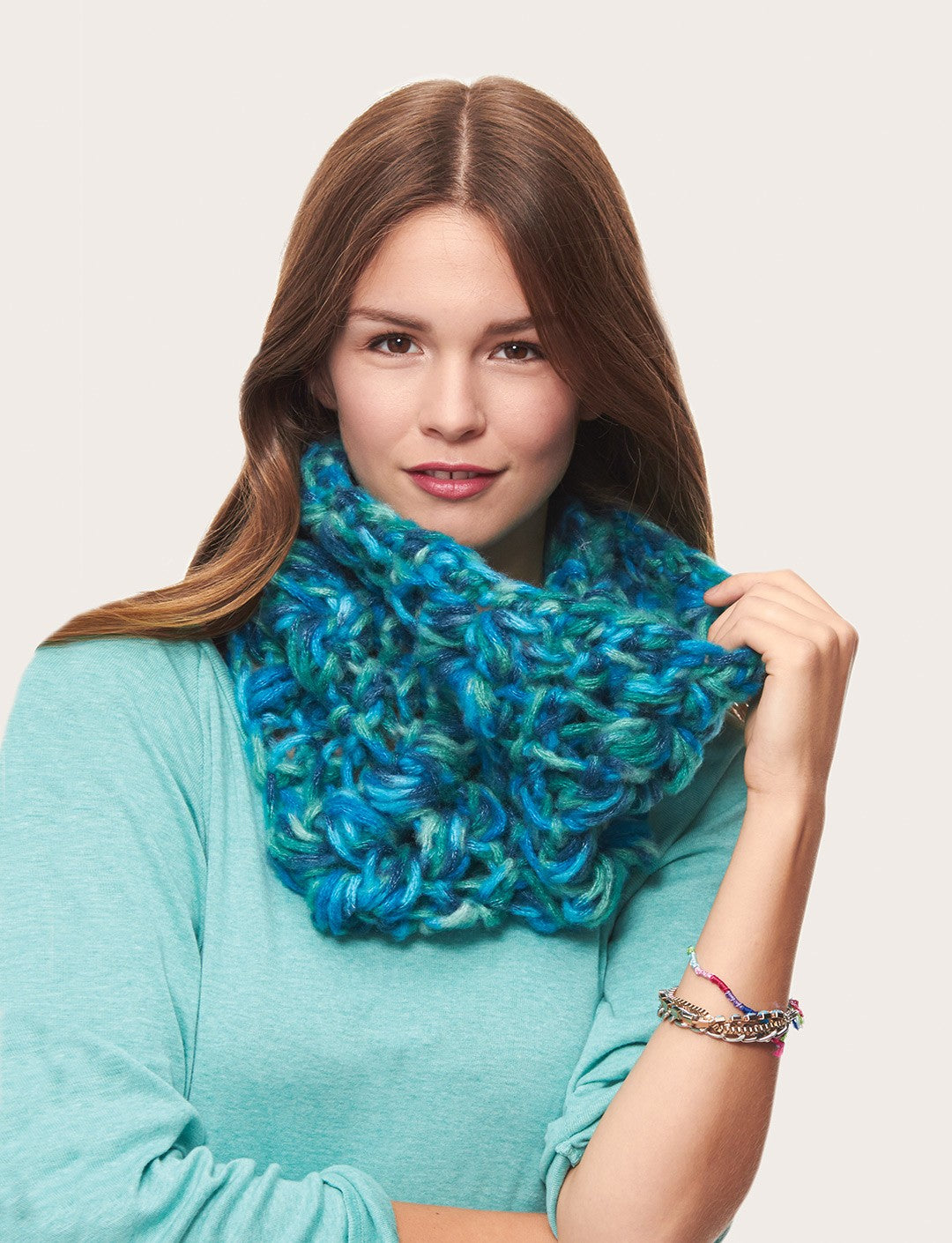 Free Quick Cluster Cowl Pattern