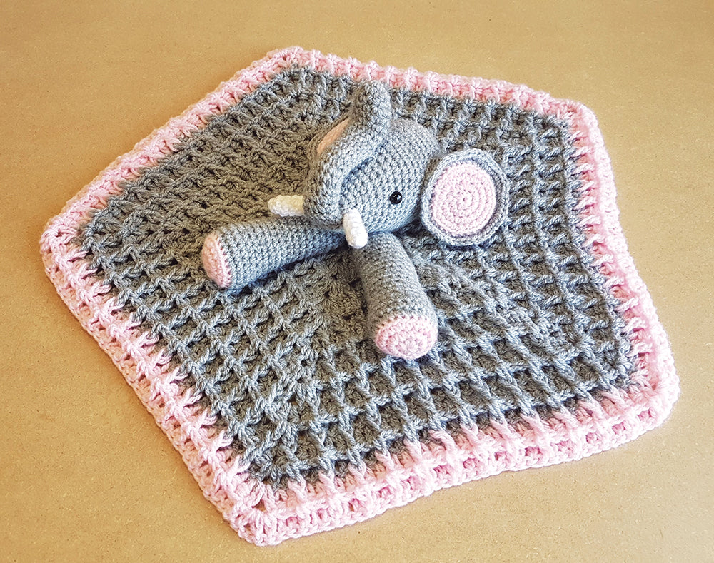 Ella l'éléphant bébé Lovey