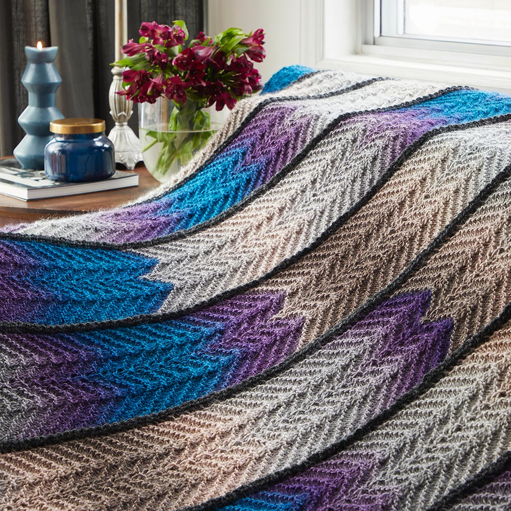 Double Chevron Throw