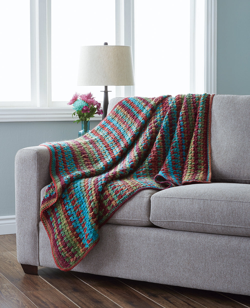 Jeté de dragon orné de bijoux