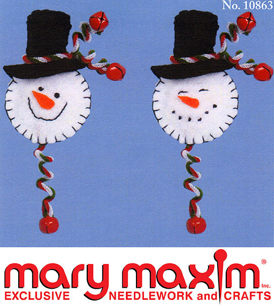 Modèle de bonhommes de neige en feutre