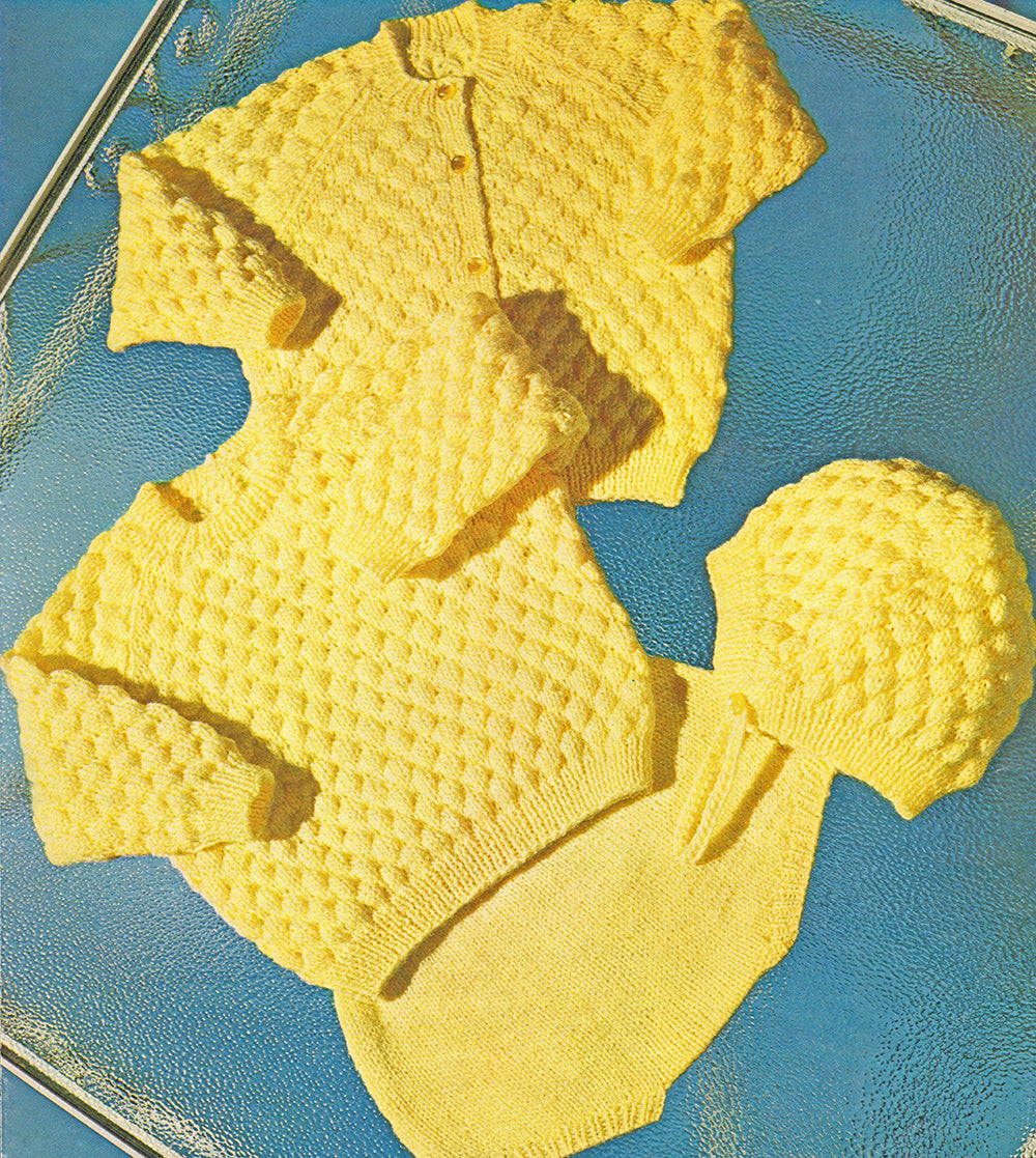 Patron d'ensemble 3 pièces pour bébé