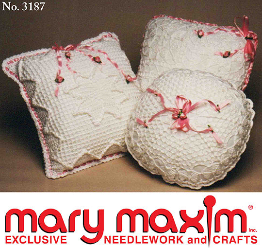 Modèle d’oreiller rond et d’oreillers carrés