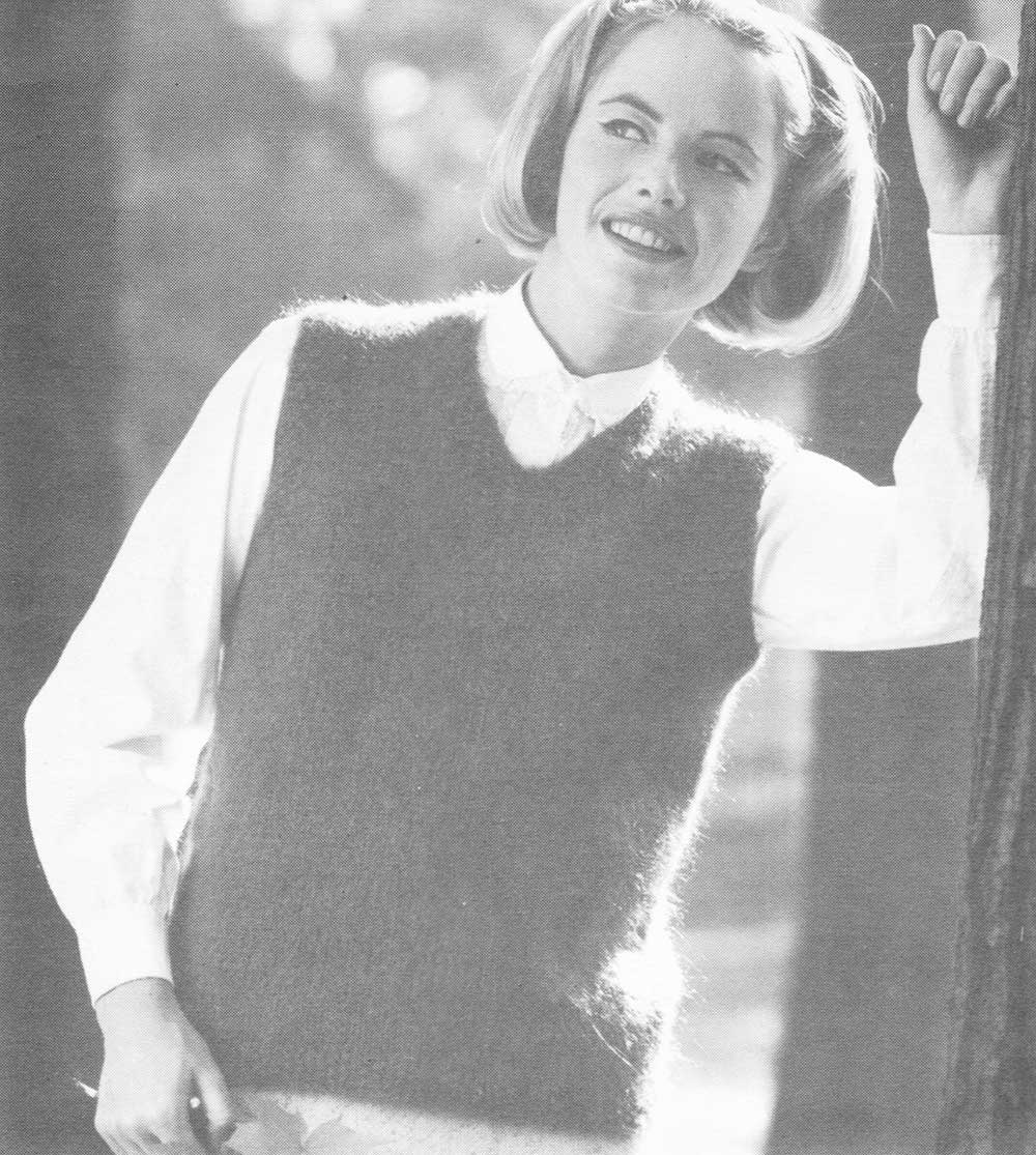 Modèle de pull à col en V