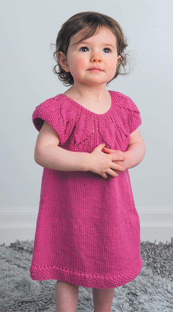 Patron de robe à empiècement feuillu