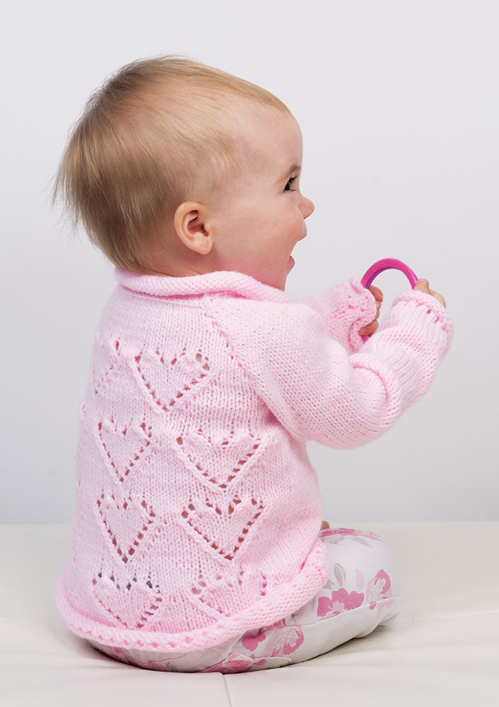 Modèle de pull coeurs