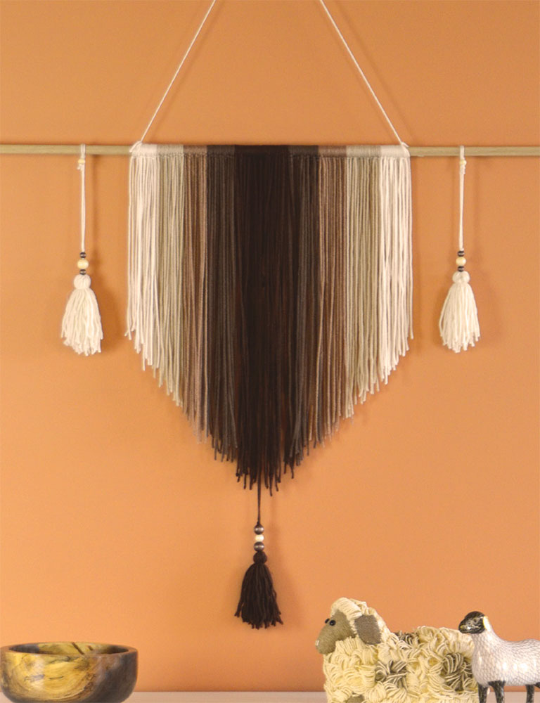 Free Wall Hanging Pattern