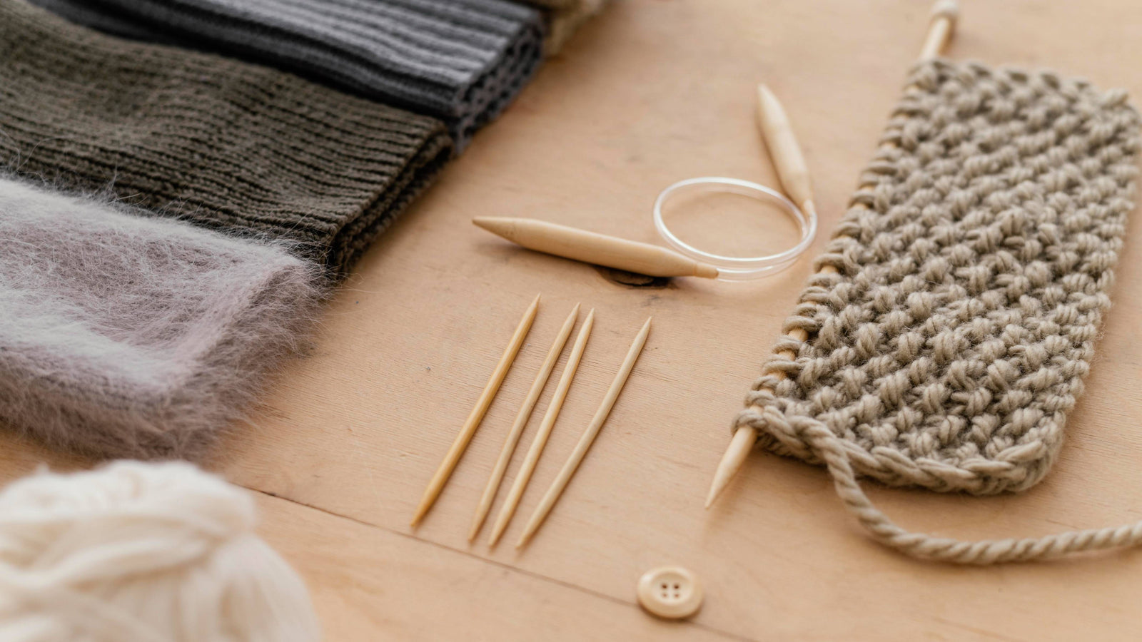 3 Types of Knitting Needles