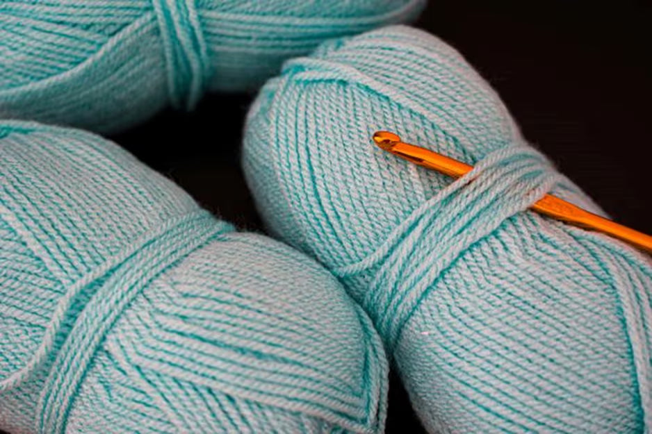Best Wool Yarn for Knitting: Merino, Superwash and More