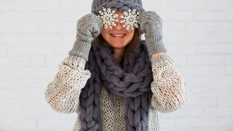 Large knitted scarf