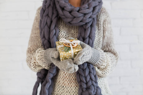 Small Knitted Gifts For Friends