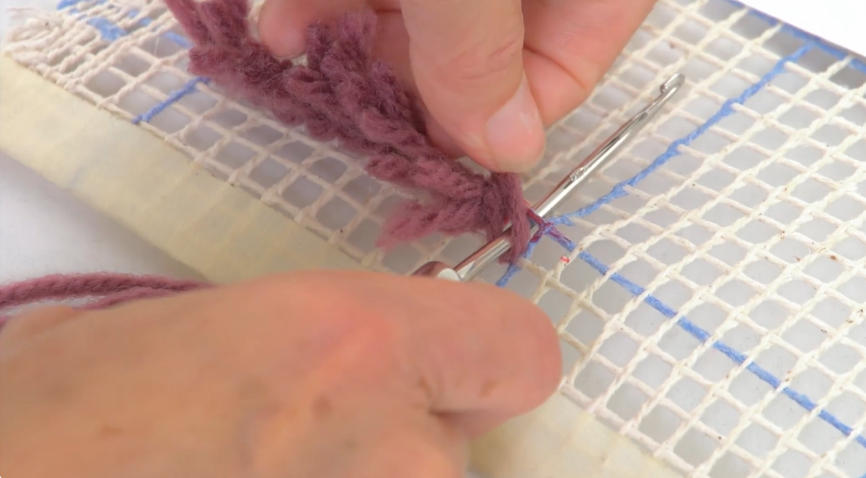 Latching a hook