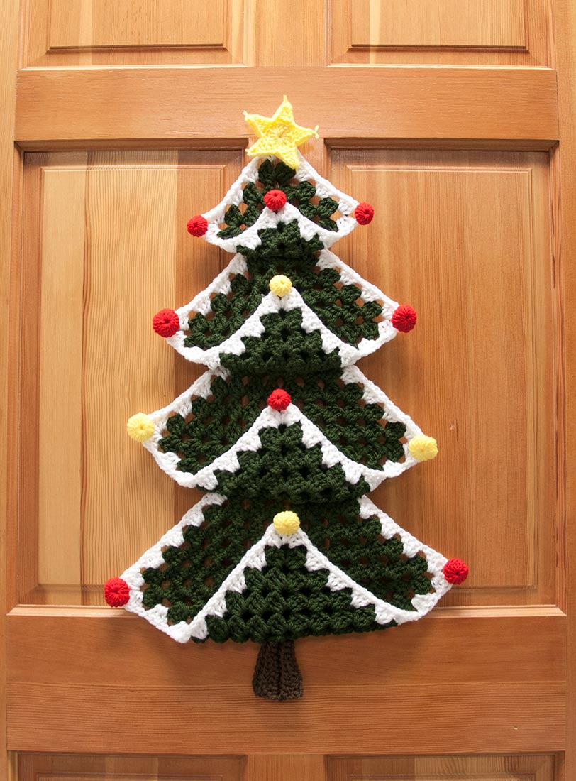 Christmas Tree Door Hanging Pattern