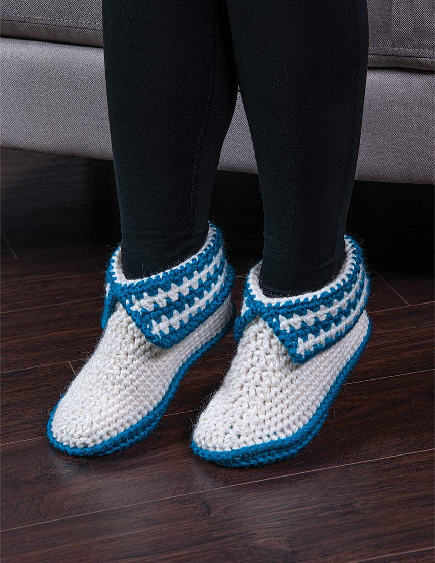 Modèle de pantoufles à revers