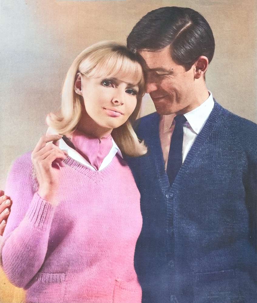 Ladies' V-Neck Pullover Pattern – Mary Maxim Ltd