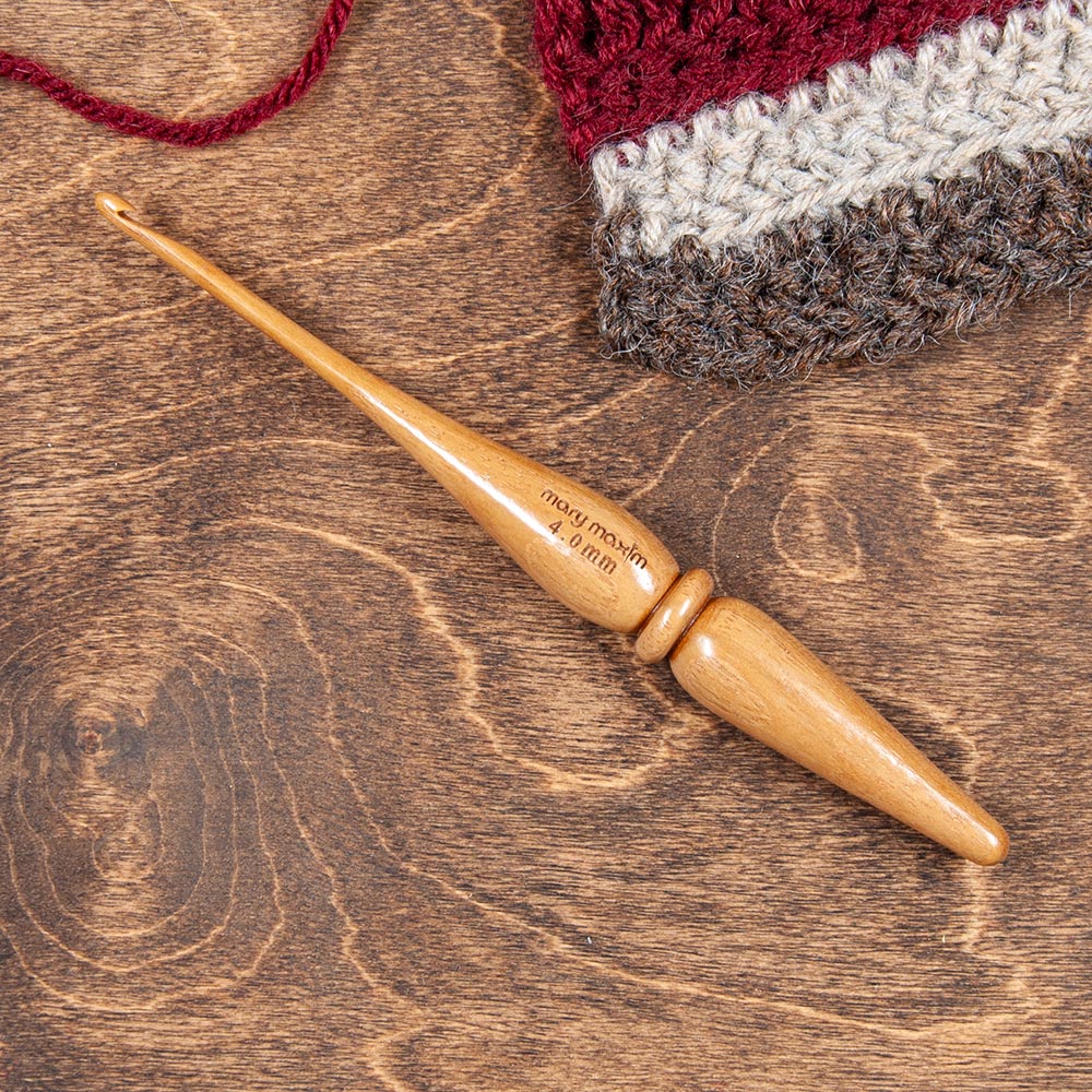 Crochets en bois de teck