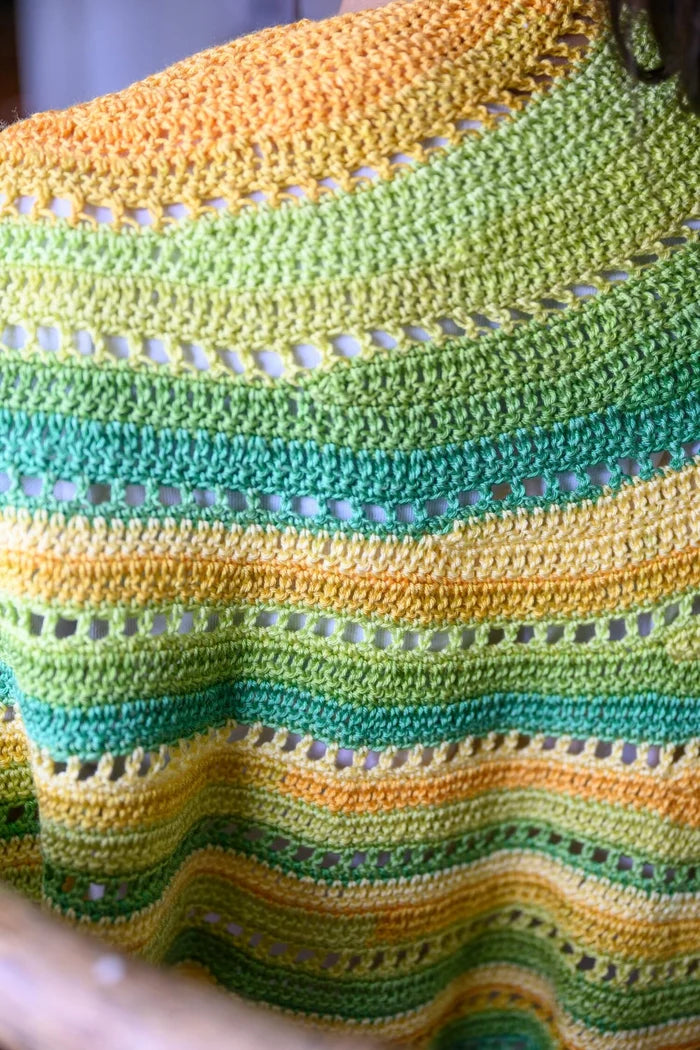 Free Crescent Eyelet Shawl