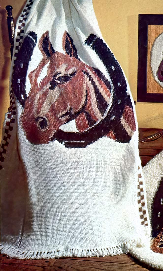 Horse's Head Afghan Pattern – Mary Maxim Ltd