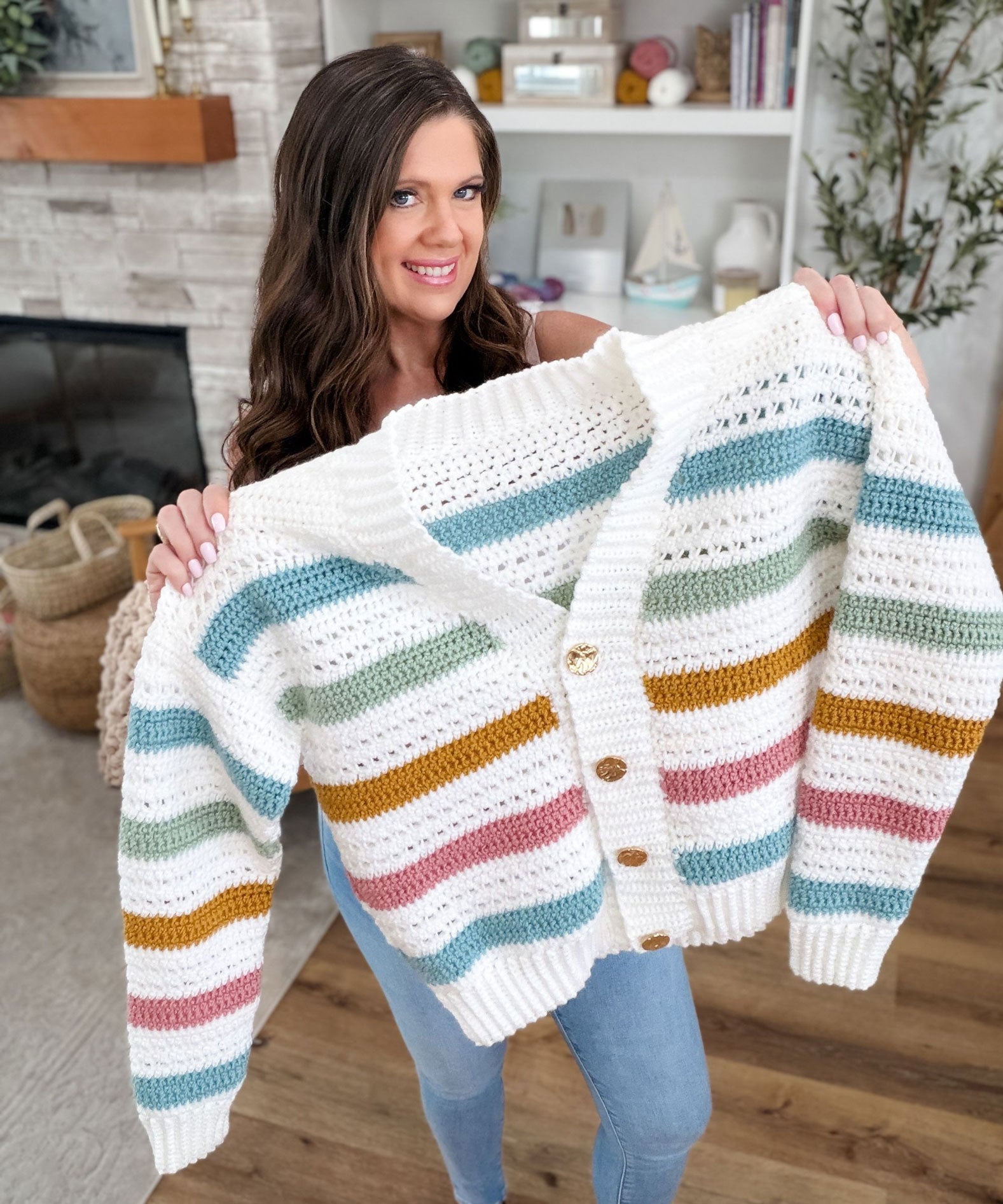 MJ's Signature Cardigan – Mary Maxim Ltd