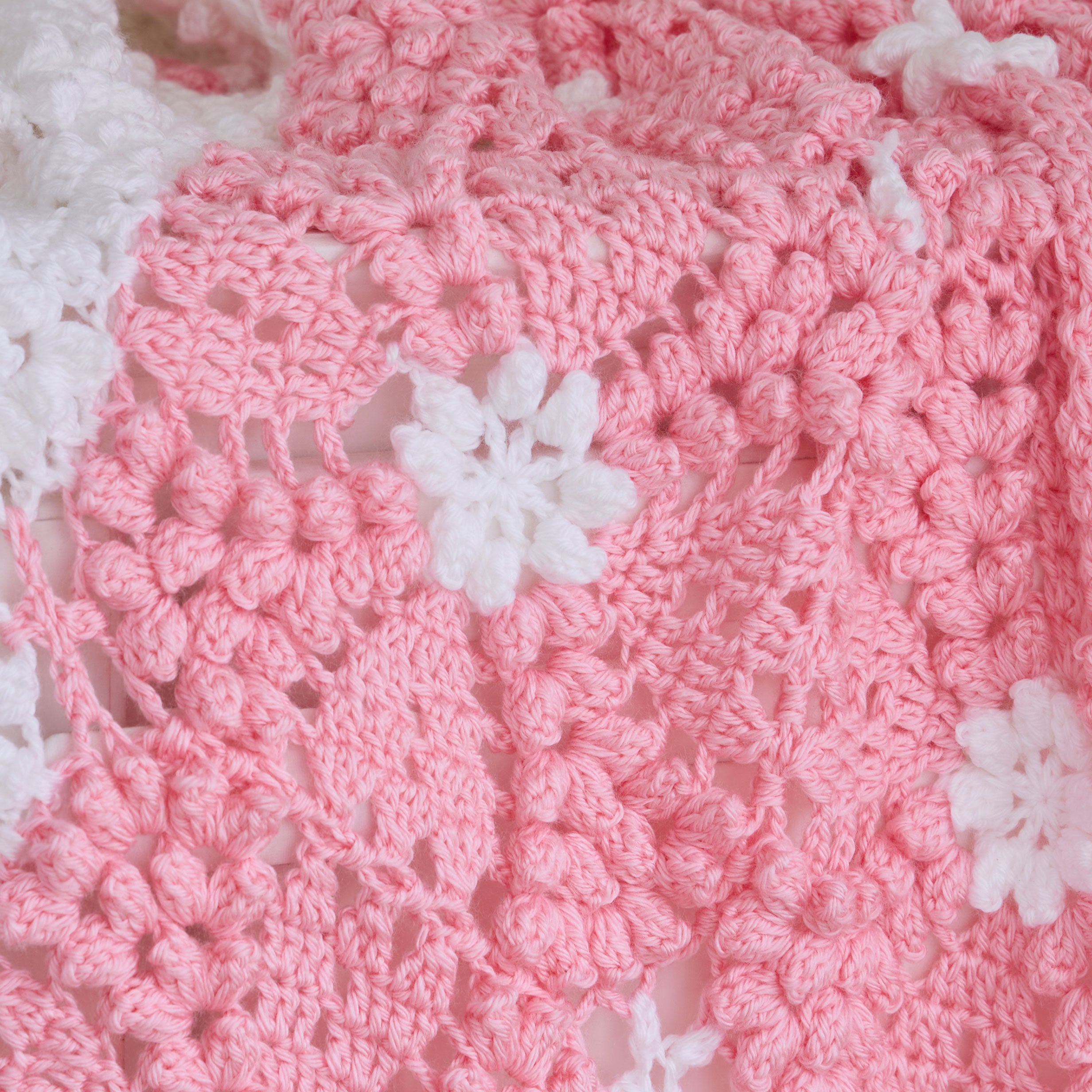 Floral Harmony Toddler Blanket – Mary Maxim Ltd