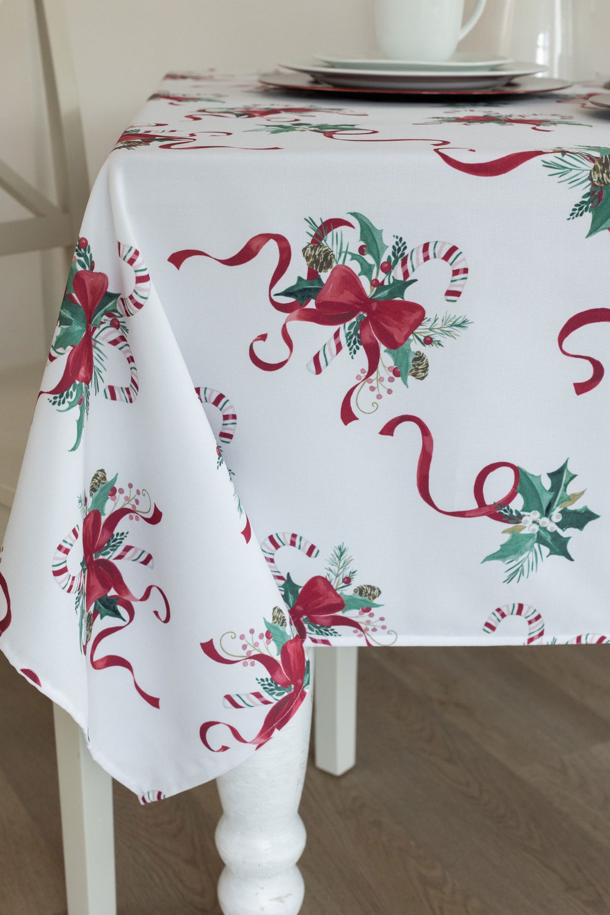 Candy Cane Ribbon Tablecloths
