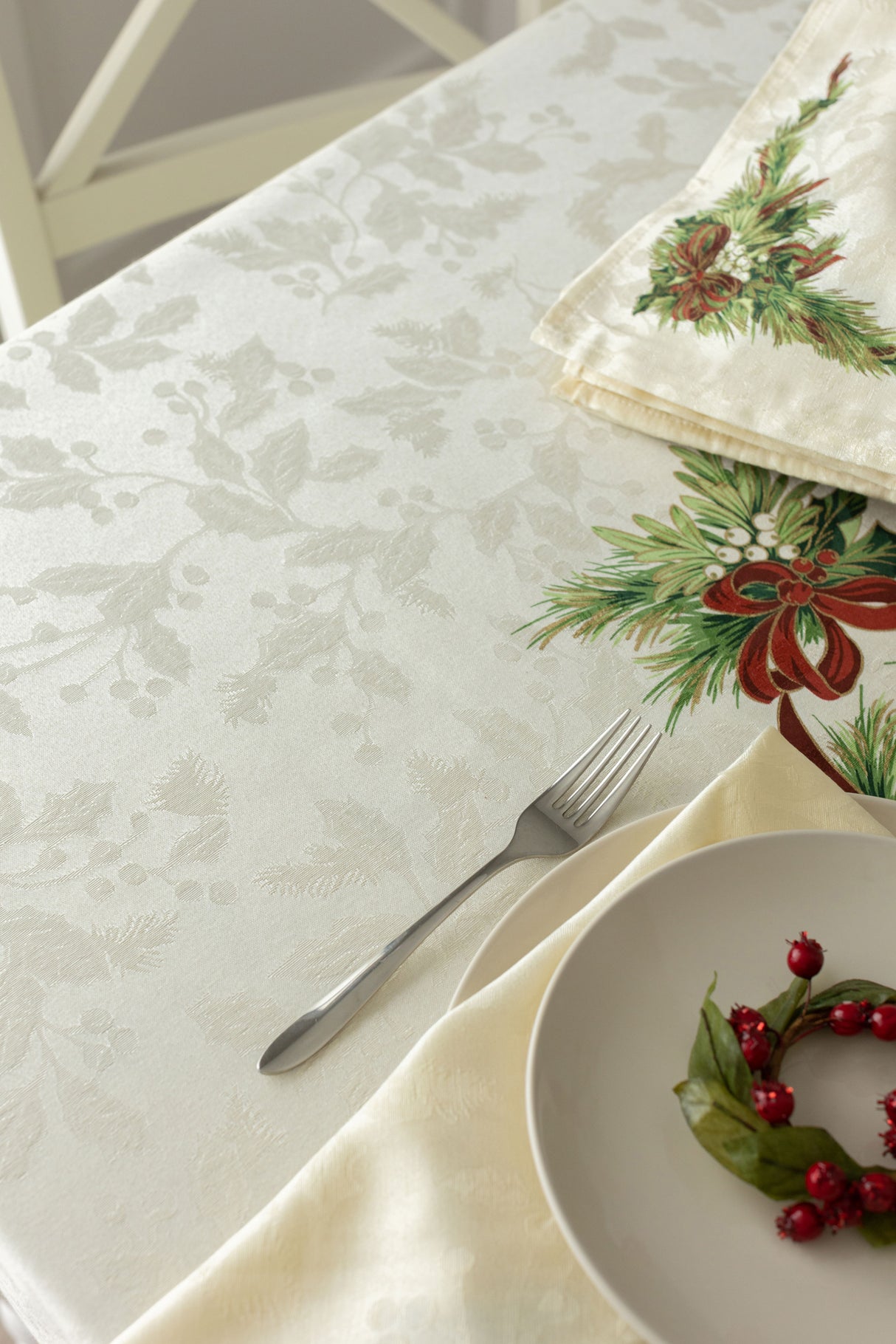 Christmas Ribbons Tablecloths