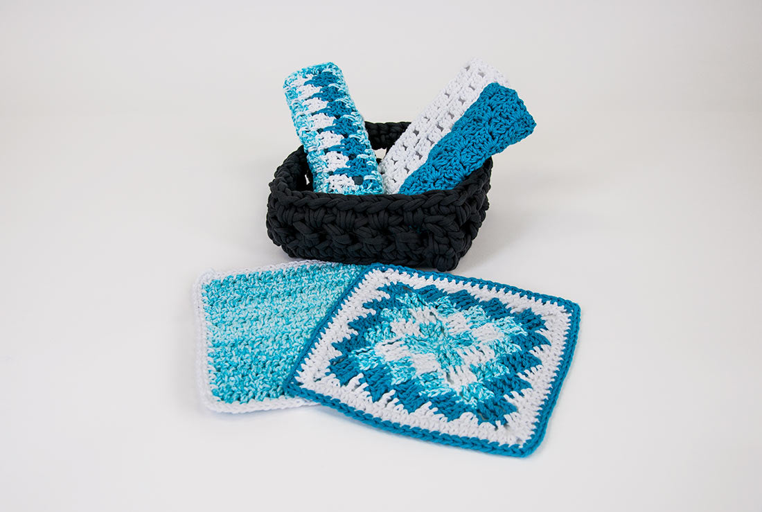 Kitchen Set with Basket Pattern