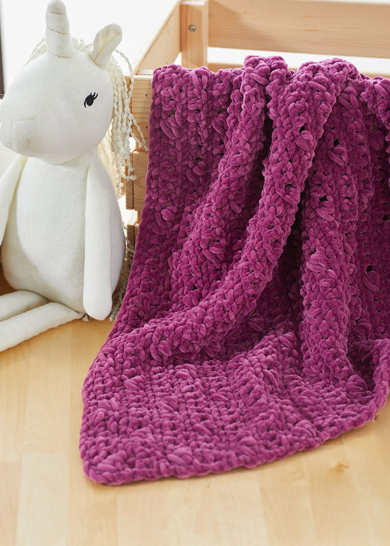 Free Crossed Cluster Throw Pattern